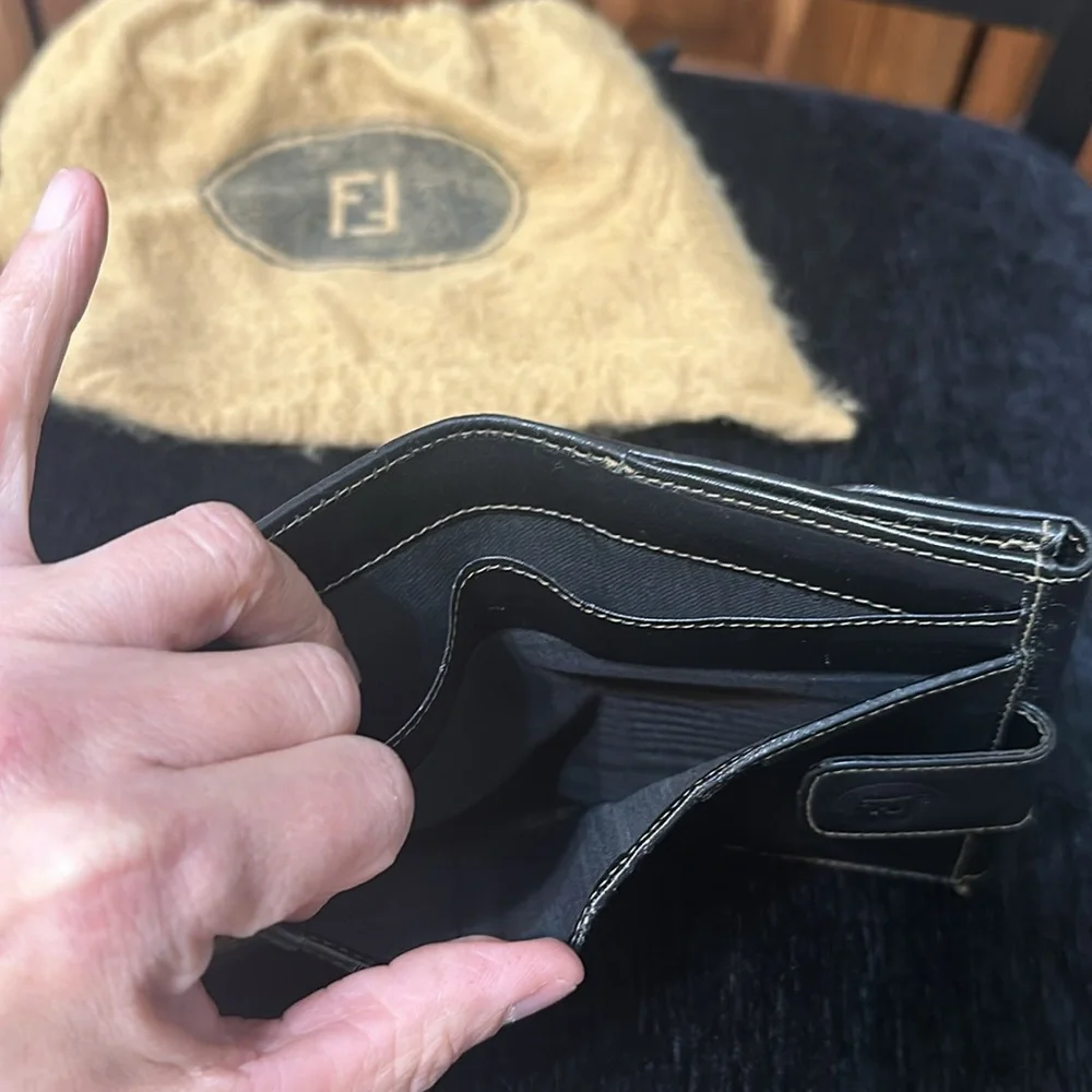 Wallet - Picture 4 of 6